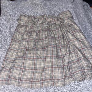 American Eagle mini skirt with fabric belt
